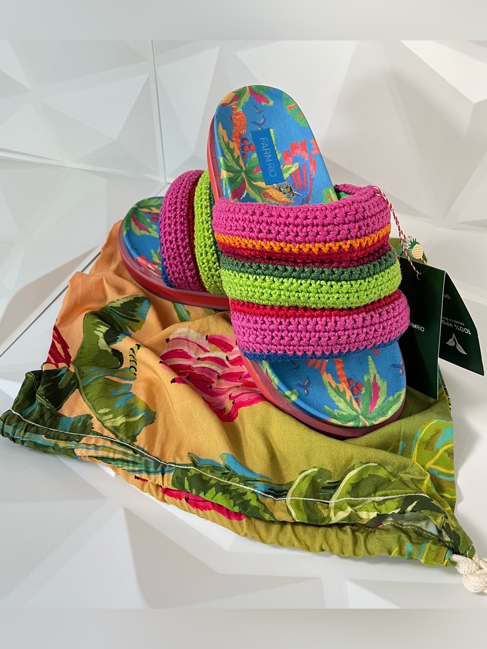 FARM Rio Women’s Blue Macaw Crochet Anatomic Multicolor Slide Sandals NWT Sz:10